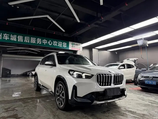 BMW X1 2023 xDrive25Li X Design Package