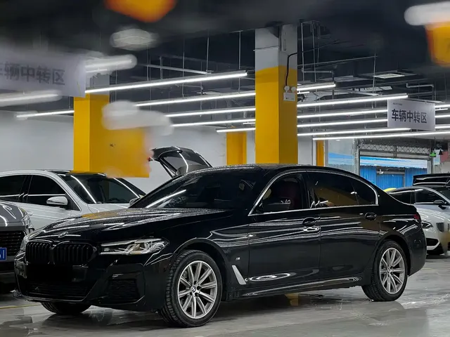 BMW 5 Series 2022 Model Second Facelift 525Li M Sport Package