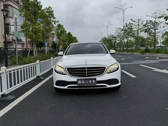Mercedes-Benz C-Class 2019 Facelift C 260 L