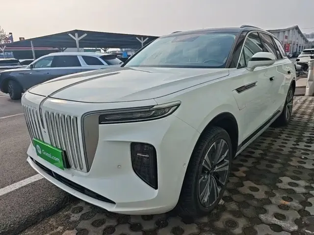 Hongqi E-HS9 2022 690km Qi Xiang Edition (6-seater)