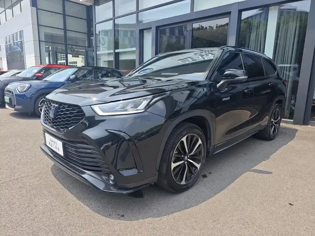 Toyota Crown Kluger 2022 2.5L HEV 4WD Premium Edition