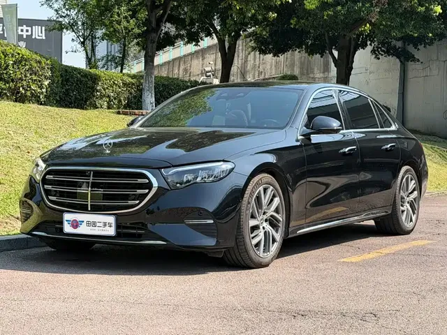 Mercedes-Benz E-Class 2025 E 300 L Fashion