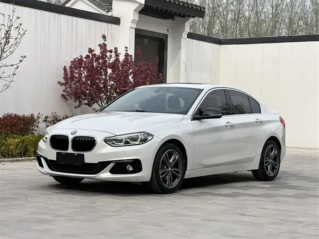 BMW 1 Series 2018 Facelift 118i Sport