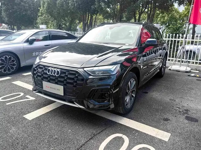 Audi Q5L 2025 45th Anniversary Edition 40 TFSI Luxury Sport