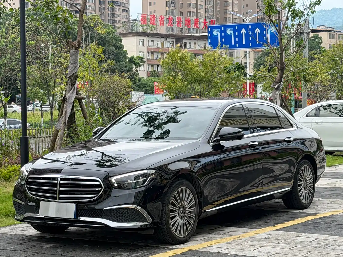 Mercedes-Benz E-Class 2022 Facelift E 300 L Fashion Style