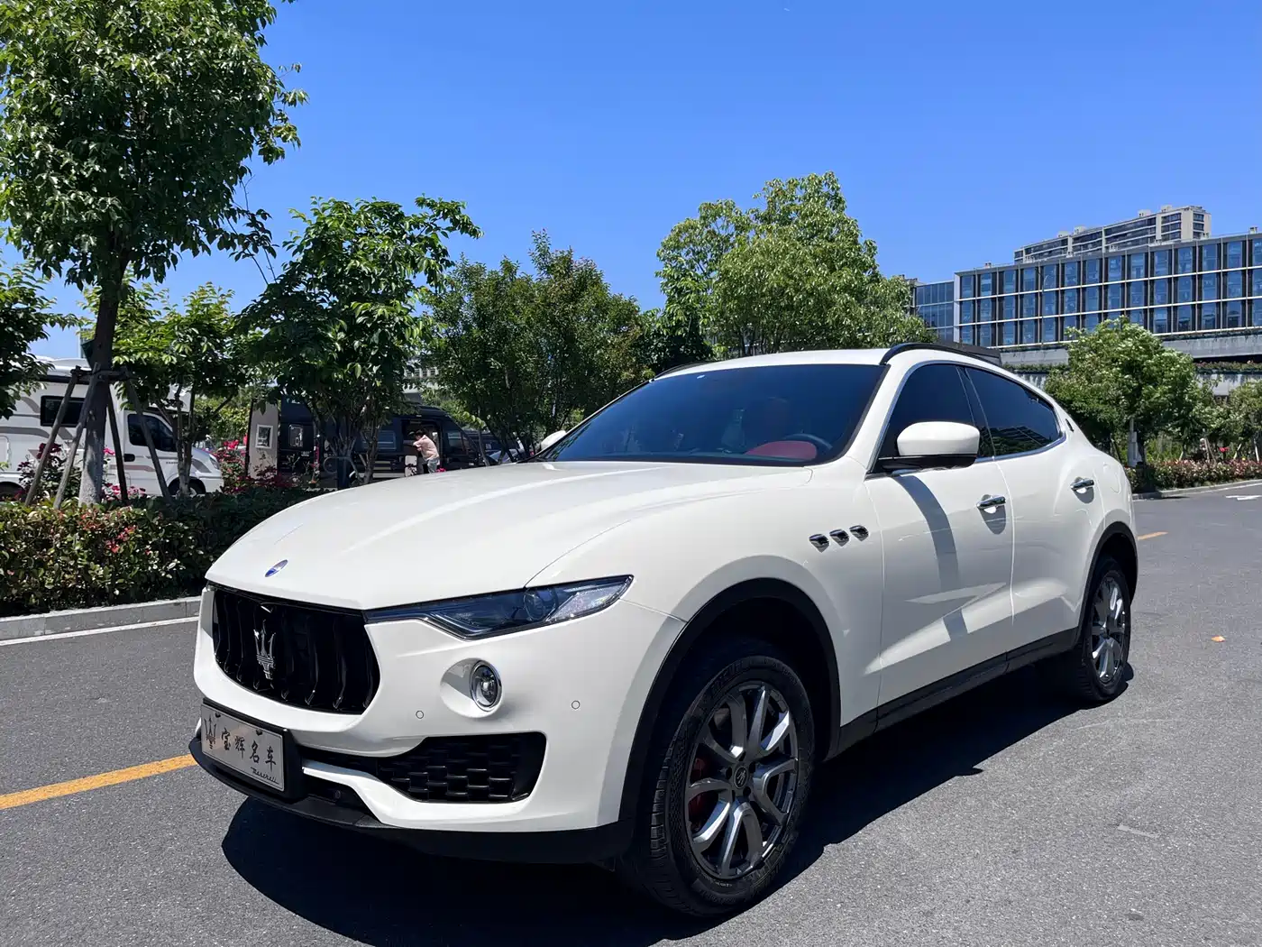 Maserati Levante 2021 3.0T Standard Edition