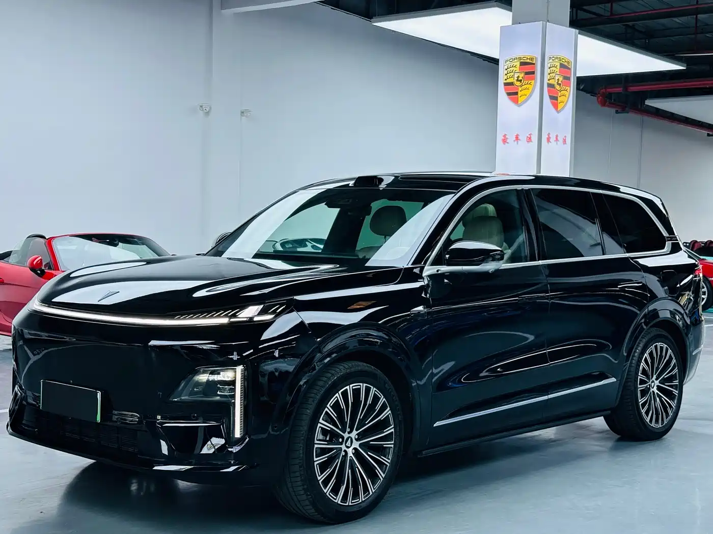 Deepal Deep Blue S09 2025 AWD Ultra+ Haute Couture Edition