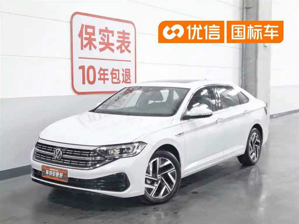 Volkswagen Sagitar 2024 300TSI DSG Surpass Edition