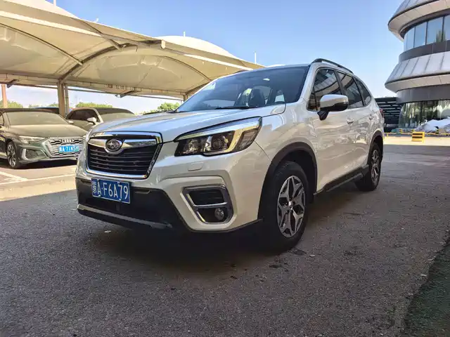 Subaru Forester 2021 2.0i Luxury Edition