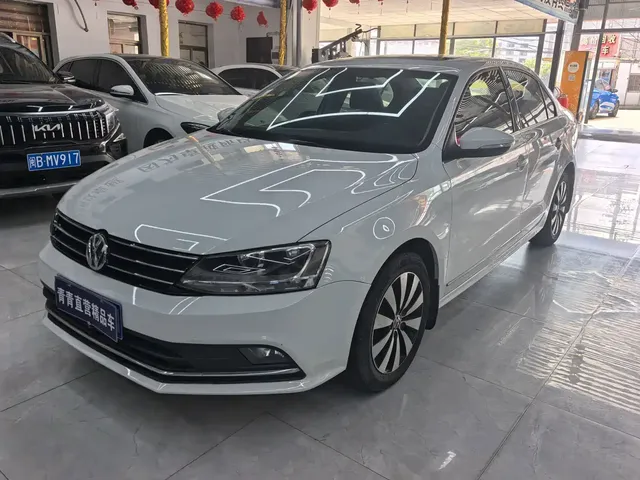 Volkswagen Sagitar 2018 1.6L Automatic Comfort