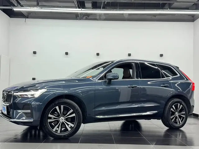 Volvo XC60 2023 B5 AWD Smart Luxury Edition