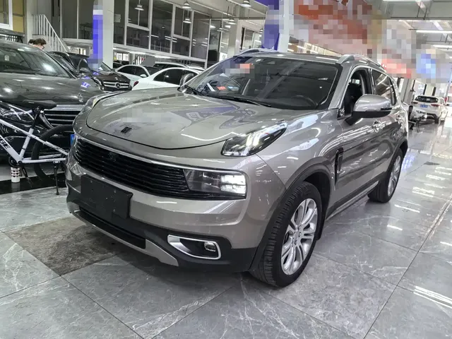 Lynk & Co 01 2019 2.0T 2WD Pro Edition China V