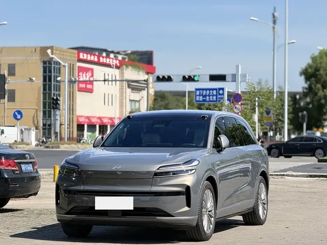Ledao L90 2025 AWD Base Model