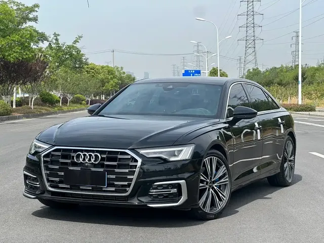 Audi A6L 2023 45 TFSI Premium Selection Dynamic