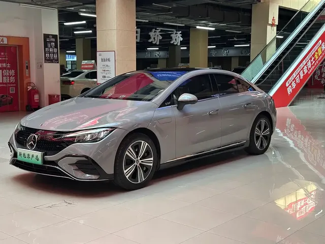 Mercedes-Benz EQE 2022 350 Luxury Edition