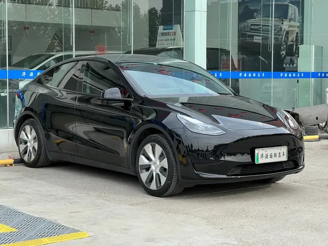 Tesla Model Y 2023 Rear-Wheel Drive Edition