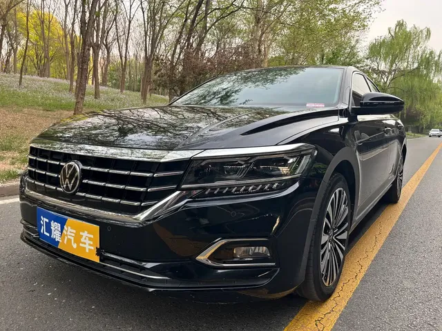 Volkswagen Passat 2021 Model 330TSI Luxury Edition