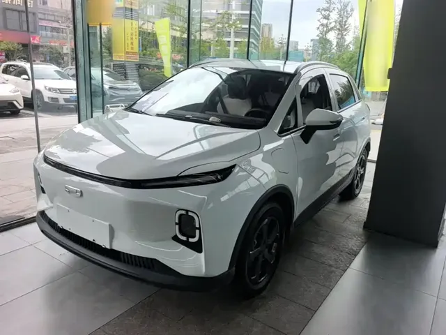 Geely Geometry E Firefly 2024 401km Starlight