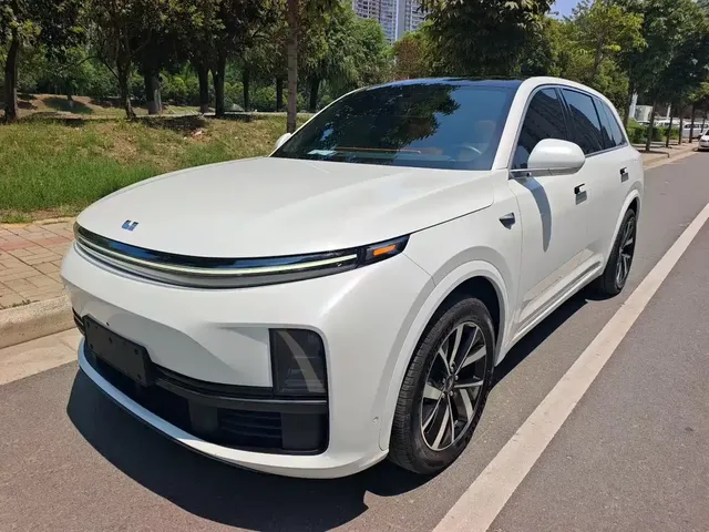 Li Auto L7 2023 Pro