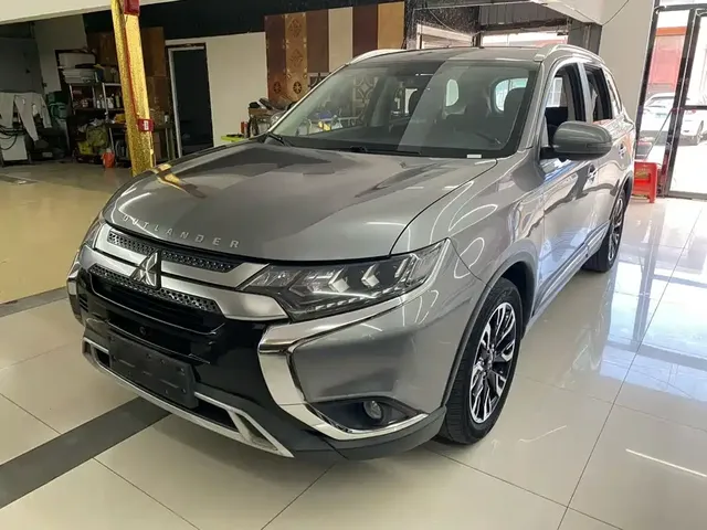 Mitsubishi Outlander 2019 2.4L 4WD Deluxe Edition 5-seater China V