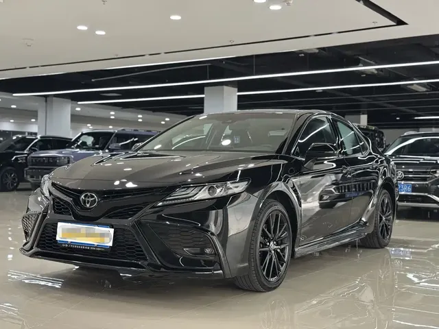 Toyota Camry 2023 2.0S Knight Edition