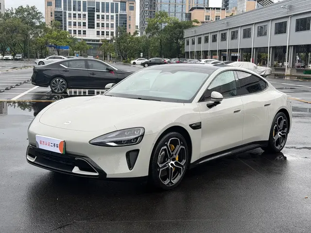 Xiaomi Auto Xiaomi SU7 2024 RWD Long Range Intelligent Driving Edition