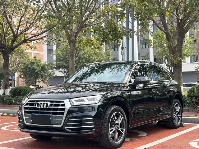 Audi Q5L 2018 40 TFSI Premium Fashion China VI