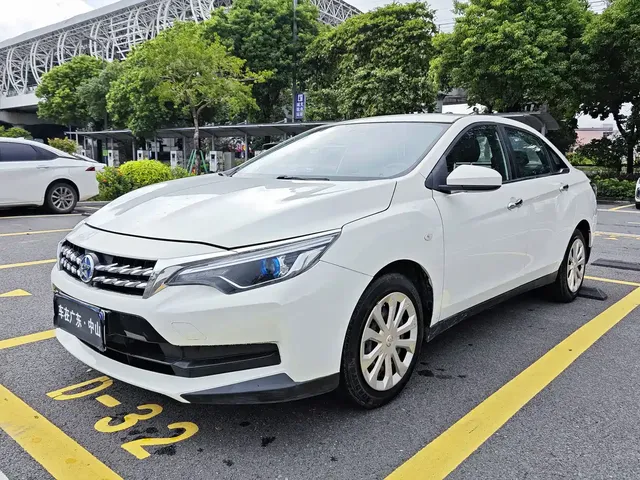 Venucia D60 2019 100K Glory 1.6L Entry Manual Chen Shang Edition China V