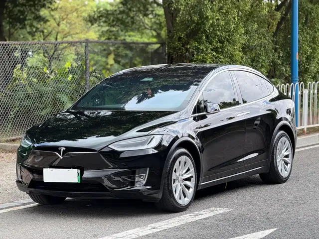 Tesla Model X 2016 Model X 75D