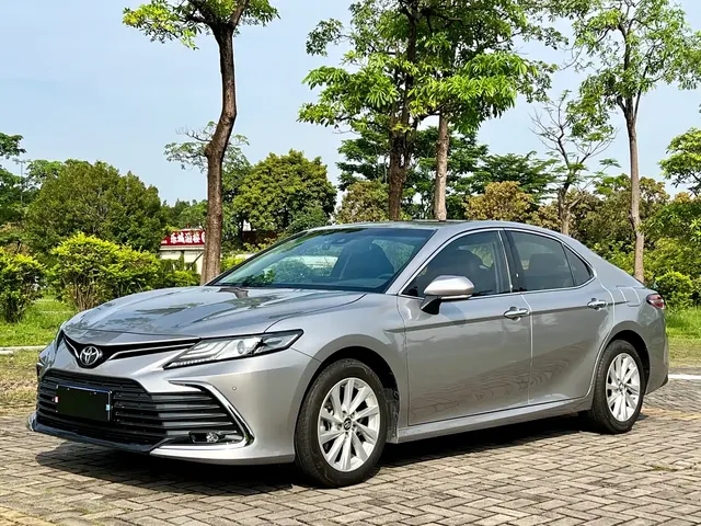Toyota Camry 2021 2.0G Luxury Edition
