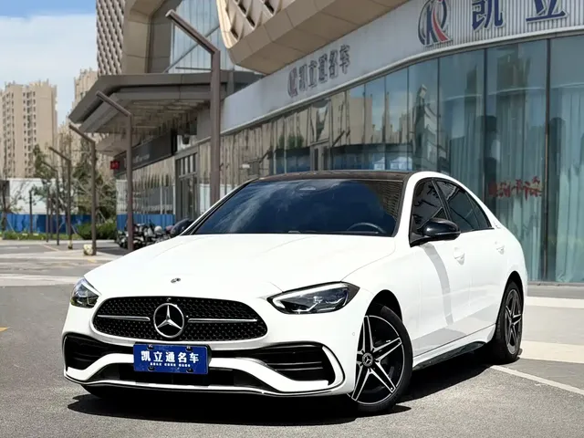 Mercedes-Benz C-Class 2025 C 260 L Night Sport Edition