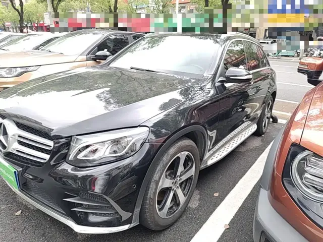 Mercedes-Benz GLC 2018 Facelift GLC 260 4MATIC Luxury