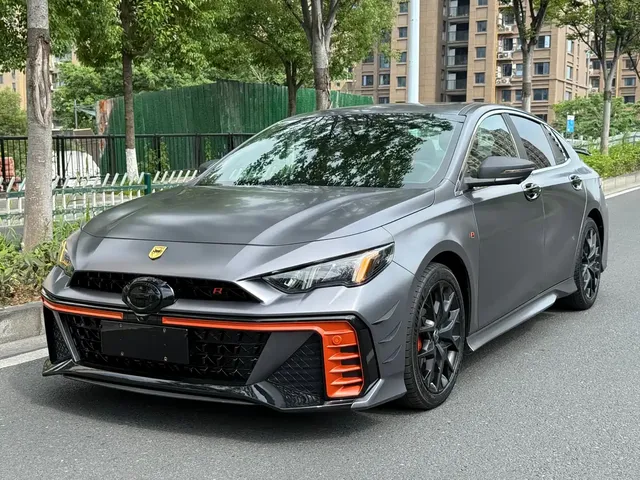 GAC Trumpchi Emkoo 2022 270T DCT J16 R-style Track Edition
