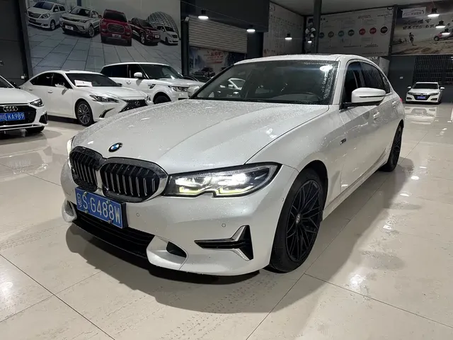 BMW 3 Series 2020 325Li Launch Edition