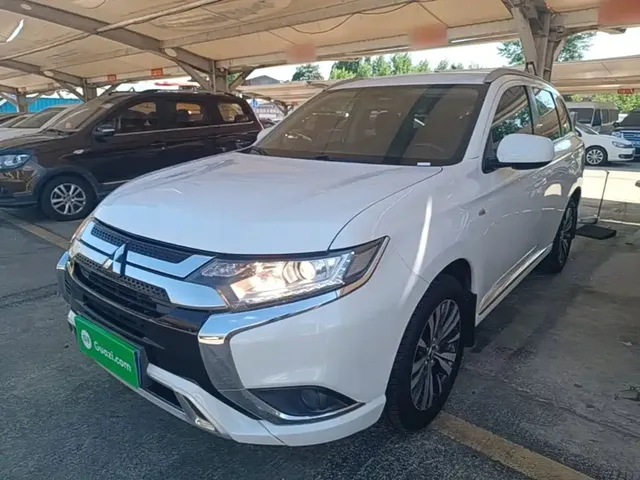 Mitsubishi Outlander 2020 2.0L 2WD Comfort 5-seater
