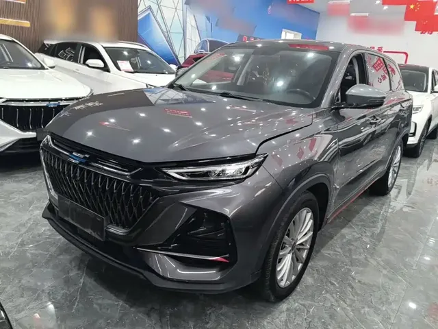 Changan Oshan X7 PLUS 2022 1.5T Blue Whale Edition Auto Premium