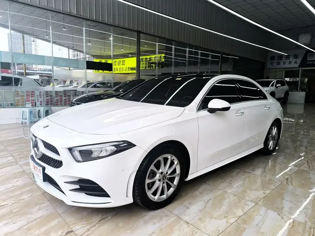 Mercedes-Benz A-Class 2021 A 200 L Sport Sedan Fashion Edition