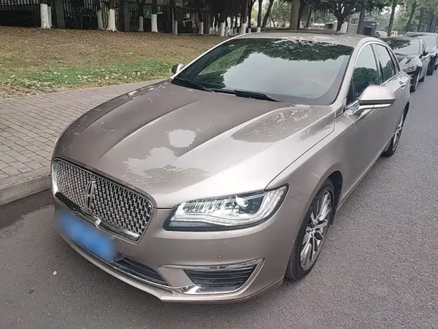 Lincoln MKZ 2018 2.0T Elegance Edition