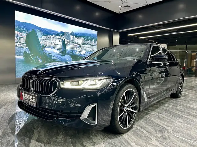 BMW 5 Series 2021 Facelift 530Li Leading M Sport Package
