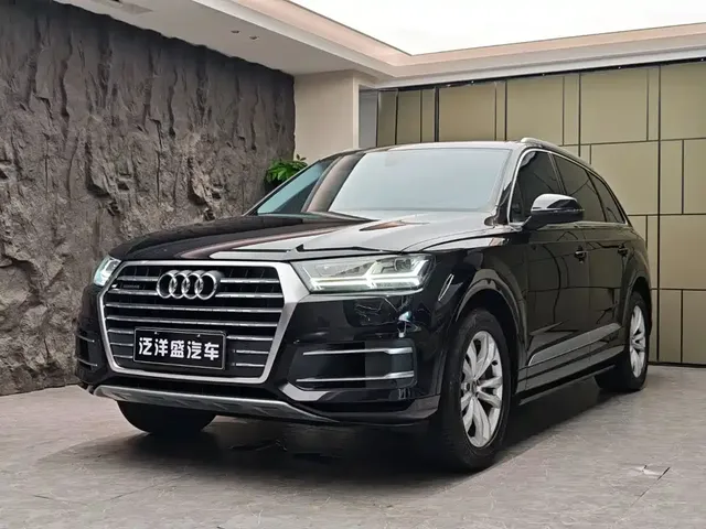 Audi Q7 2019 55 TFSI Technology