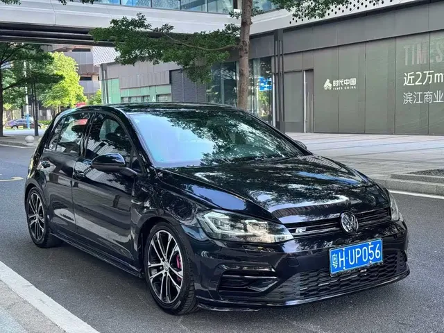 Volkswagen Golf 2018 280TSI Automatic R-Line Model