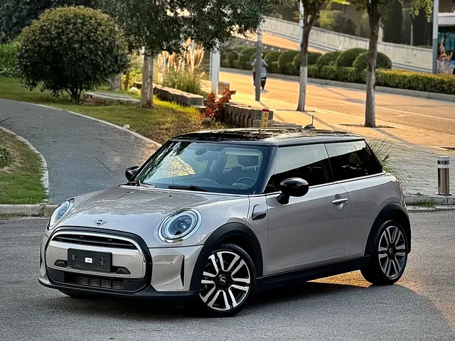 MINI MINI 2022 1.5T COOPER Artist