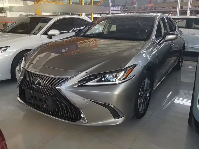 Lexus ES 2021 200 Excellence Edition