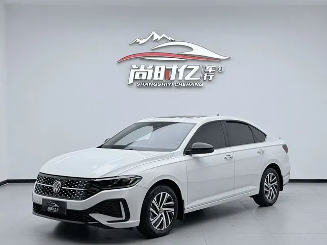 Volkswagen Lavida 2024 Model 300TSI DSG Starlight Leading Edition