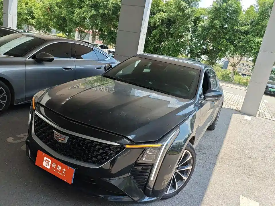 Cadillac CT5 2025 Model 28T Urban Sport Edition