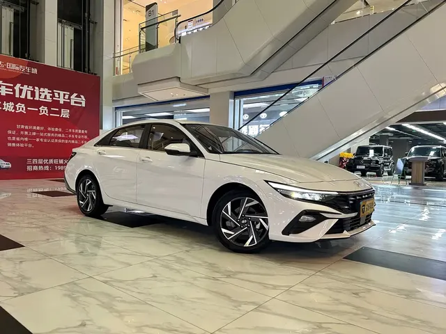 Hyundai Elantra 2023 1.5L CVT GLX Elite Edition