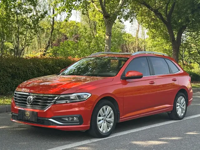 Volkswagen Lavida 2018 Hatchback 200TSI DSG Comfort Edition China V