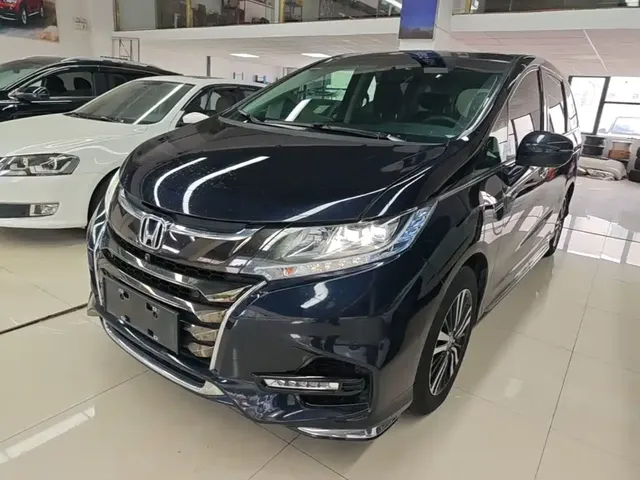 Honda Odyssey 2021 2.0L Sharp Ultimate Edition