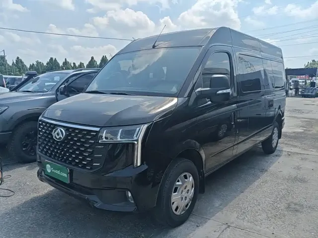 SAIC Maxus Xintu V80 2024 Aoyun Value Edition 6AMT Long Wheelbase Medium Roof 127Ps 6/7/8/9 Seats