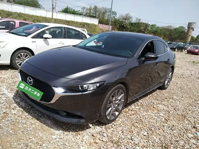Mazda 3 Axela 2021 2.0L Automatic Quality Shine